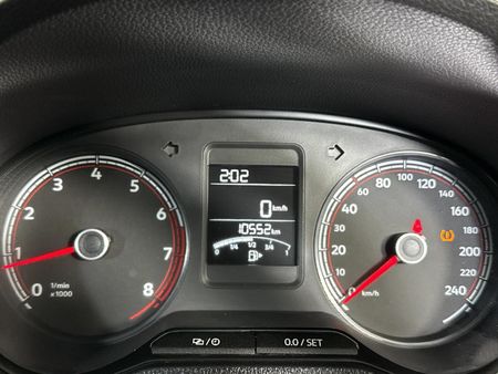 2025-Volkswagen-Polo-Vivo-14-Comfortline-5-dr_2