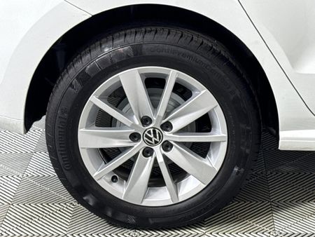 2025-Volkswagen-Polo-Vivo-14-Comfortline-5-dr_6