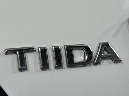 2013-Nissan-Tiida-18-Acenta_11