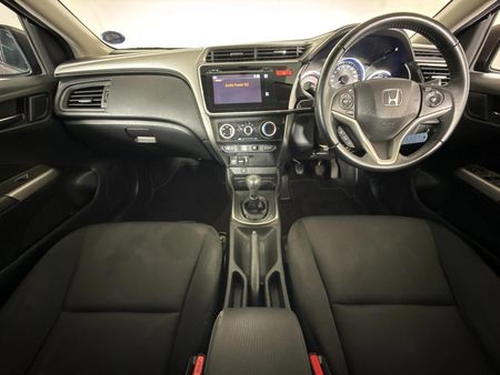 2016-Honda-Ballade-15-Executive_1