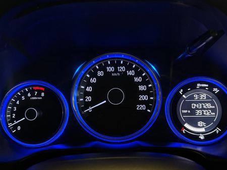2016-Honda-Ballade-15-Executive_2