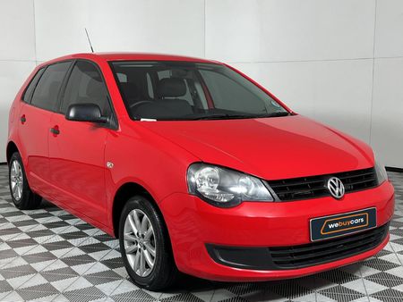2013-Volkswagen-Polo-Vivo-16-5-dr_14