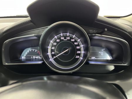 2015-Mazda-2-15-Individual-5-dr_2