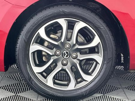 2015-Mazda-2-15-Individual-5-dr_4