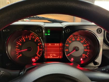 2022-Suzuki-Jimny-15-GL_15