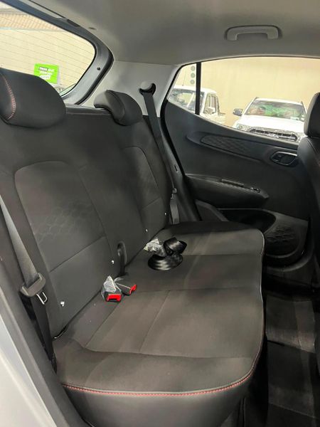 2026-Hyundai-Grand-i10-10-Motion_11