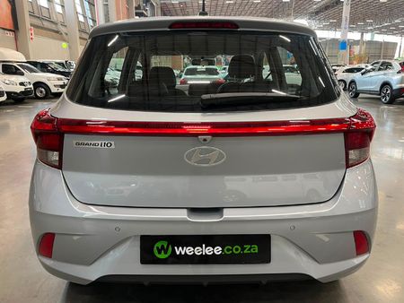 2026-Hyundai-Grand-i10-10-Motion_5