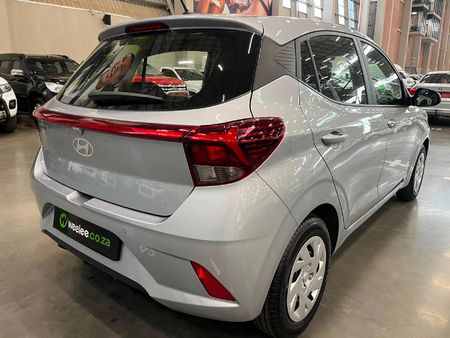 2026-Hyundai-Grand-i10-10-Motion_6
