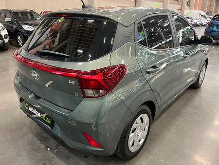 2026-Hyundai-Grand-i10-12-Motion-Auto_2