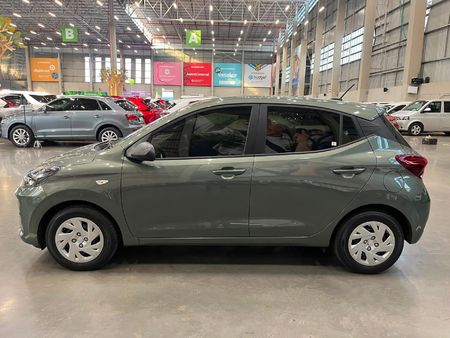 2026-Hyundai-Grand-i10-12-Motion-Auto_5