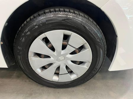 2021-Toyota-Corolla-Quest-18-Auto_8