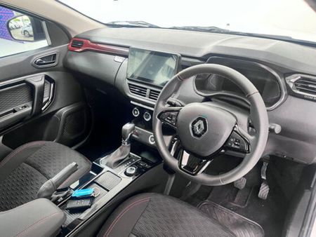 2022-Renault-Kiger-10T-Intens-Auto_9