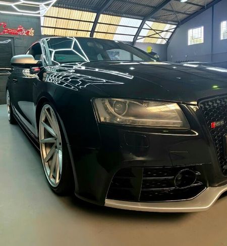2011-Audi-RS5-Coupe-quattro-Auto_2