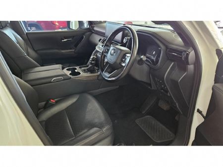 2024-Toyota-Land-Cruiser-300-V6-33-D-ZX_10