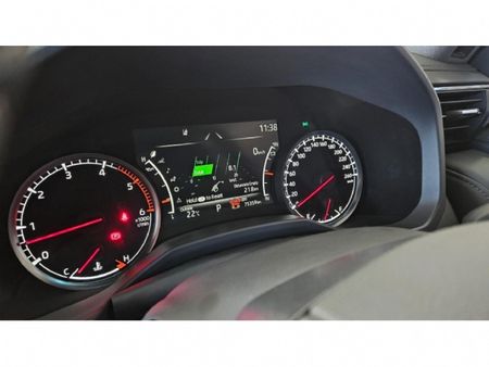 2024-Toyota-Land-Cruiser-300-V6-33-D-ZX_16