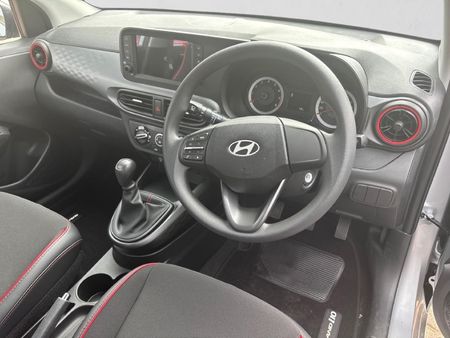 2026-Hyundai-Grand-i10-10-Motion_11