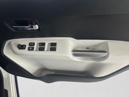 2025-Suzuki-Ignis-12-GLX-Auto_14