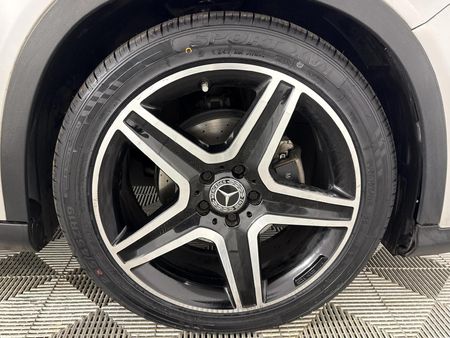 2018-Mercedes-Benz-GLA-200d-Auto_5
