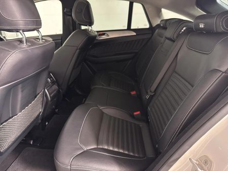 2016-Mercedes-Benz-GLE-Coupe-350d-4Matic_3