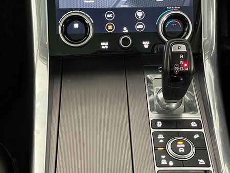 2019-Land-Rover-Range-Rover-Sport-30-D-HSE-190kW_10