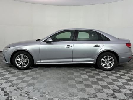 2016-Audi-A4-14-TFSI-Design-Auto_16