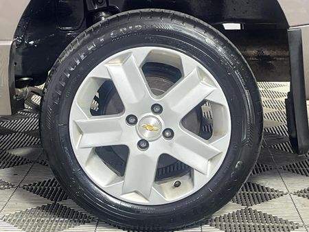 2013-Chevrolet-Utility-14-Sport_4