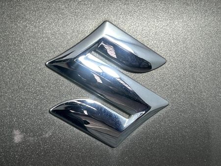2023-Suzuki-Swift-12-GL_11