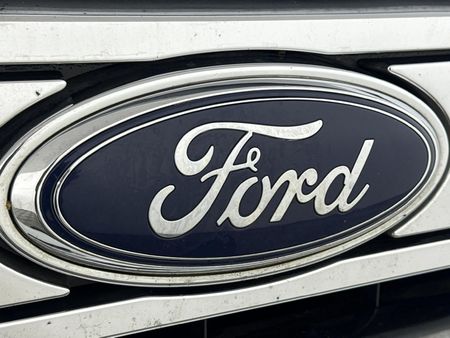 2017-Ford-Everest-22-TDCi-XLT_11
