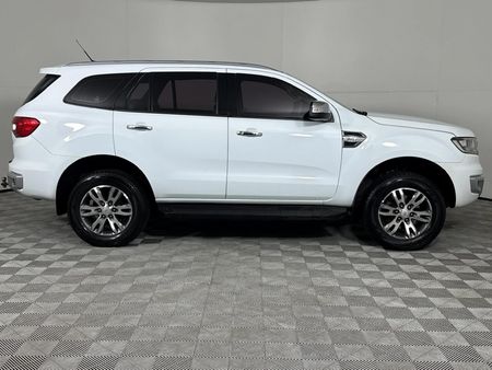 2017-Ford-Everest-22-TDCi-XLT_18