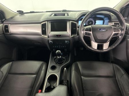 2017-Ford-Everest-22-TDCi-XLT_1