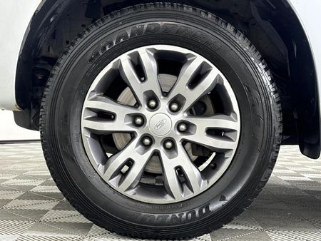 2017-Ford-Everest-22-TDCi-XLT_4