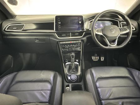 2024-Volkswagen-T-Roc-20-TSI-4M-R-Line-Auto_1