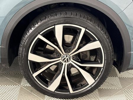 2024-Volkswagen-T-Roc-20-TSI-4M-R-Line-Auto_4
