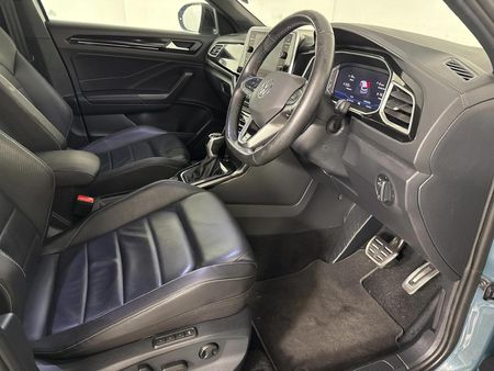 2024-Volkswagen-T-Roc-20-TSI-4M-R-Line-Auto_6