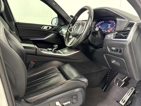 2019-BMW-X5-xDrive30d-M-Sport_9