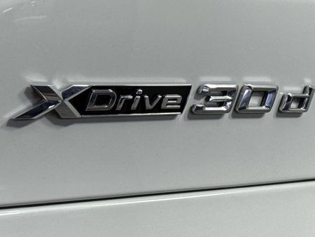2019-BMW-X5-xDrive30d-M-Sport_11