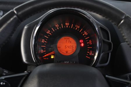 2021-Peugeot-108-ACTIVE_14