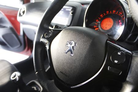 2021-Peugeot-108-ACTIVE_16