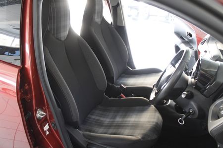 2021-Peugeot-108-ACTIVE_20