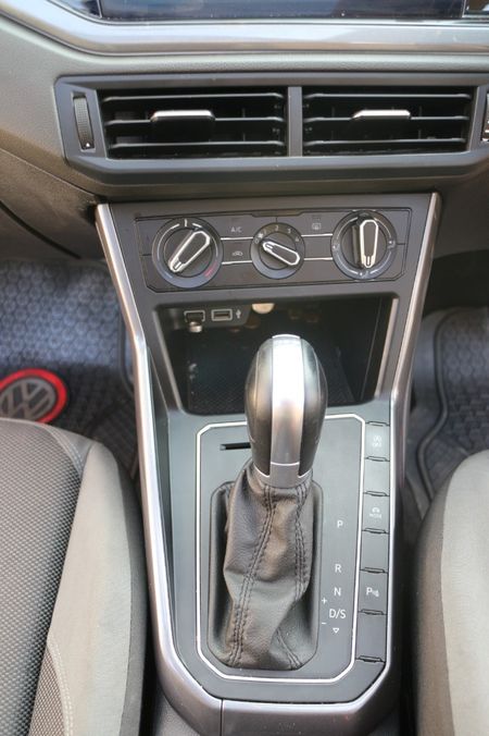 2019-Volkswagen-Polo-10-TSI-Highline-Auto-85kW_19