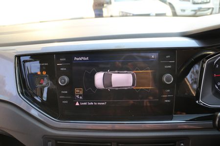 2019-Volkswagen-Polo-10-TSI-Highline-Auto-85kW_23