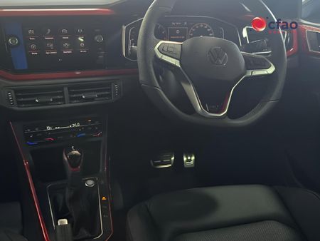 2026-Volkswagen-Polo-20-GTI-Auto-147kW_10