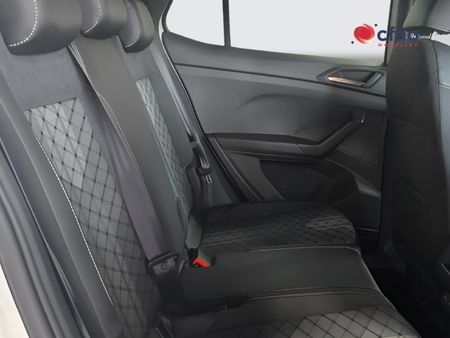 2026-Volkswagen-T-Cross-10-TSI-R-Line-Auto_12