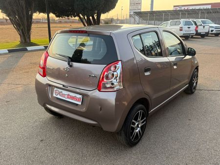 2009-Suzuki-Alto-10_2