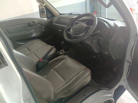 2020-Hyundai-H100-Bakkie-26D-Dropside_9