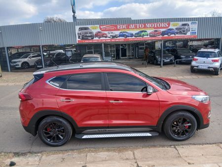2016-Hyundai-Tucson-16_12