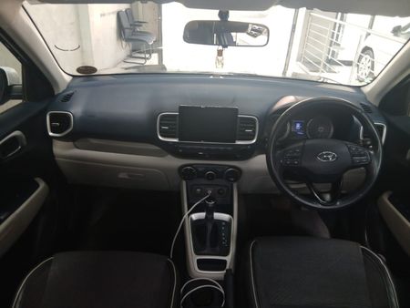 2020-Hyundai-Venue-10-TGDI-Motion-LTD-ED-Auto_6