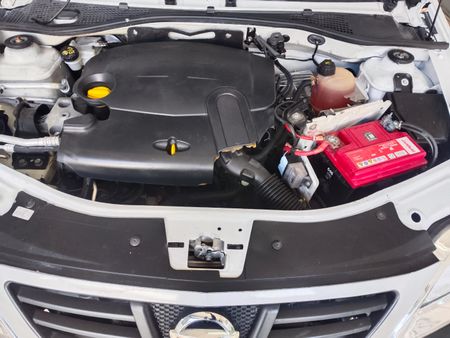 2019-Nissan-NP200-15-dCi-Safety-Pack_9