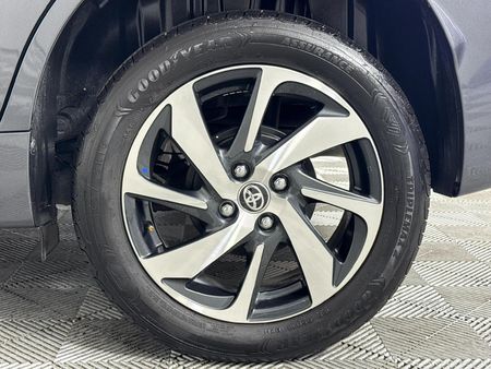 2024-Toyota-Starlet-15-XS-Auto_6