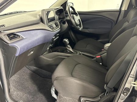 2024-Toyota-Starlet-15-XS-Auto_8